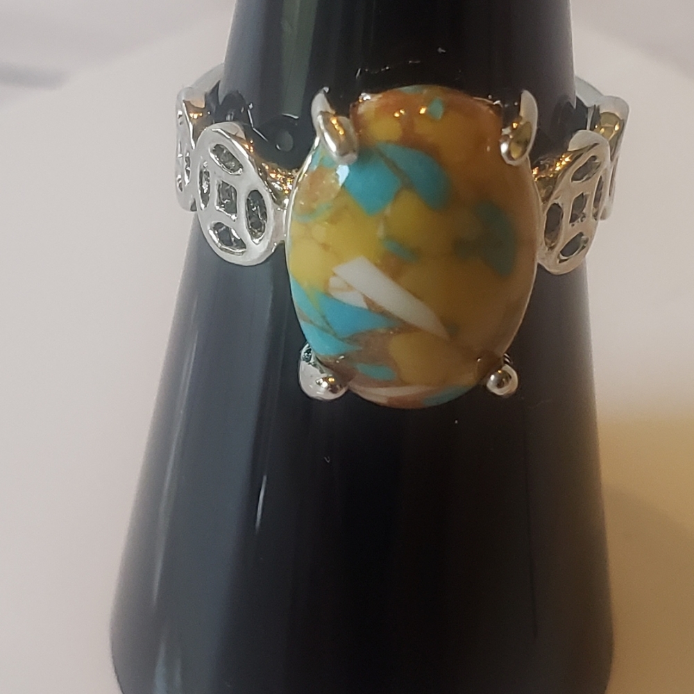2. Oval, Boho style Vintage Ring, size 17 (7), NWT
